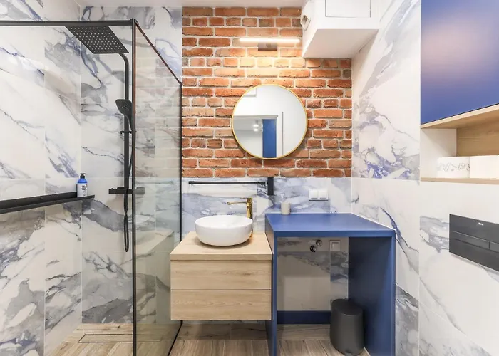 Centrum Blisko Starego Miasta Z Widokiem Na Rzeke *